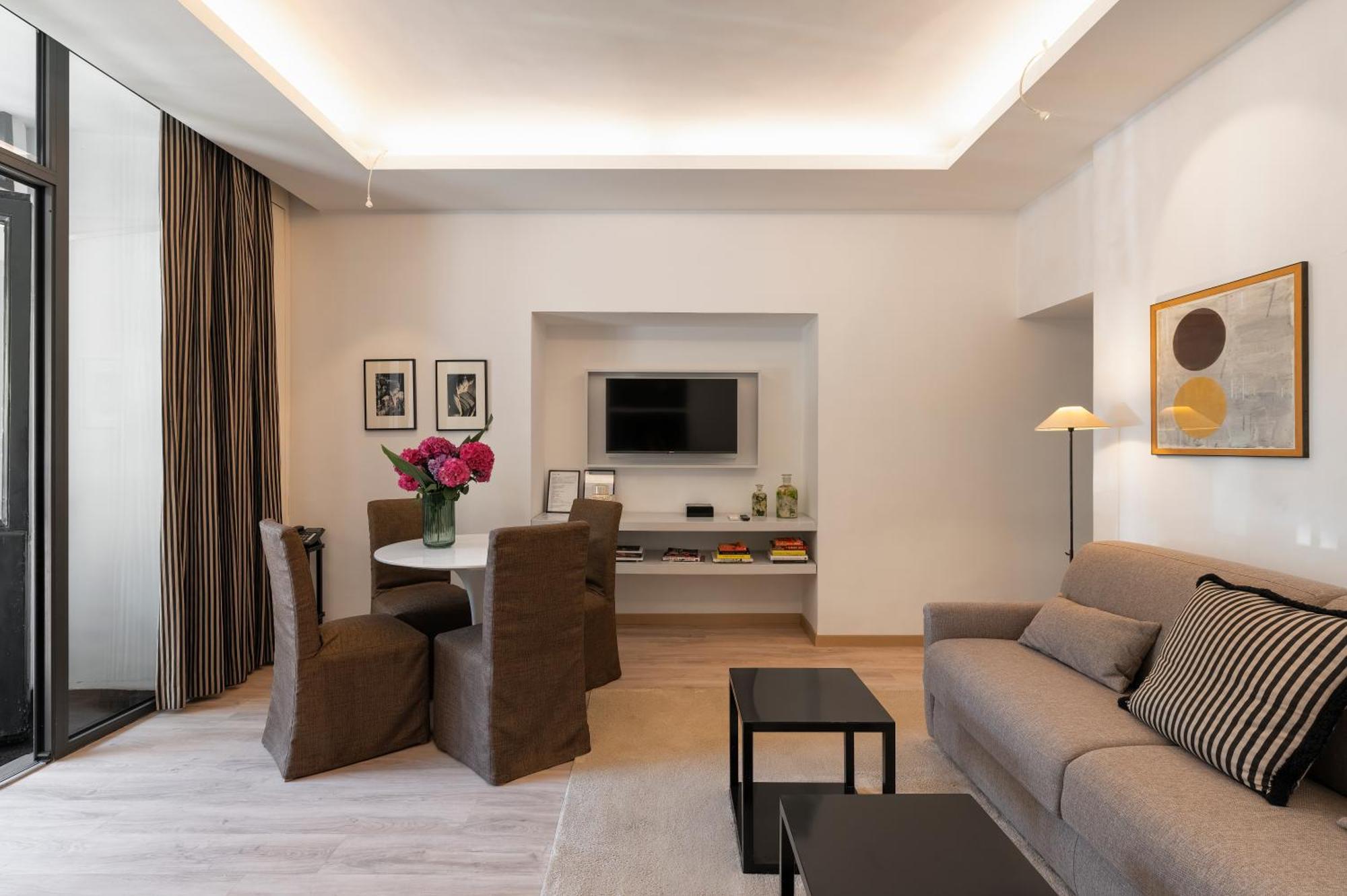 Margutta Mews Apartment โรม ภายนอก รูปภาพ