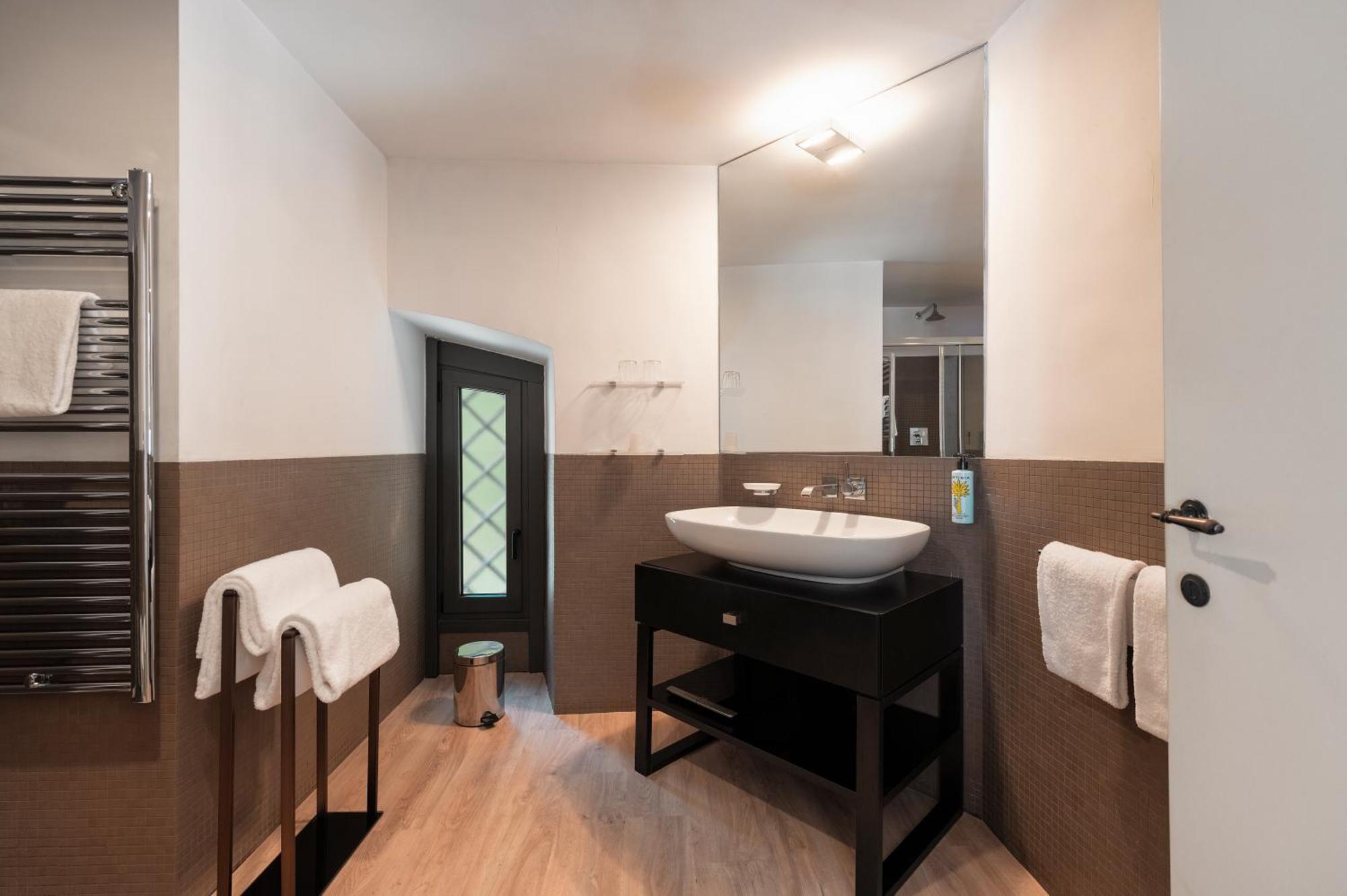 Margutta Mews Apartment โรม ภายนอก รูปภาพ